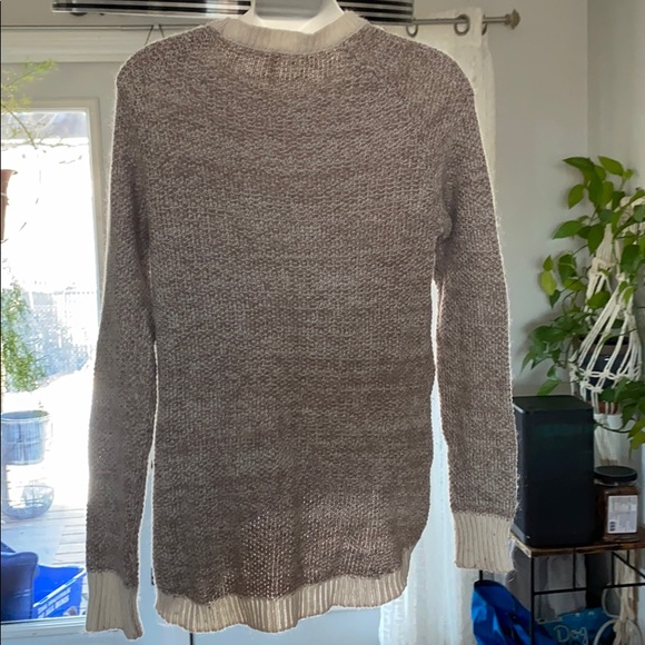 Lole sweater - Picture 2 of 3
